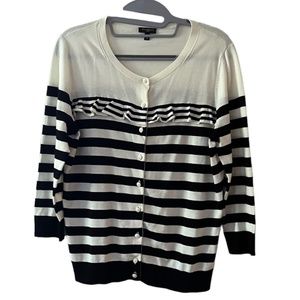 Talbots Petites Black White Stripe Ruffle 3/4 Sleeve Button Cardigan Size MP EUC